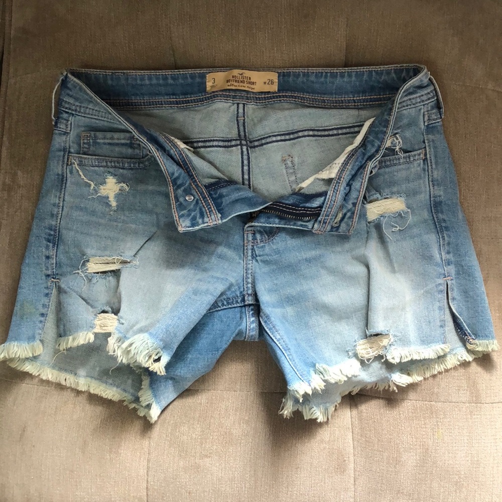Hollister Boyfriend Ultra Low Rise Shorts